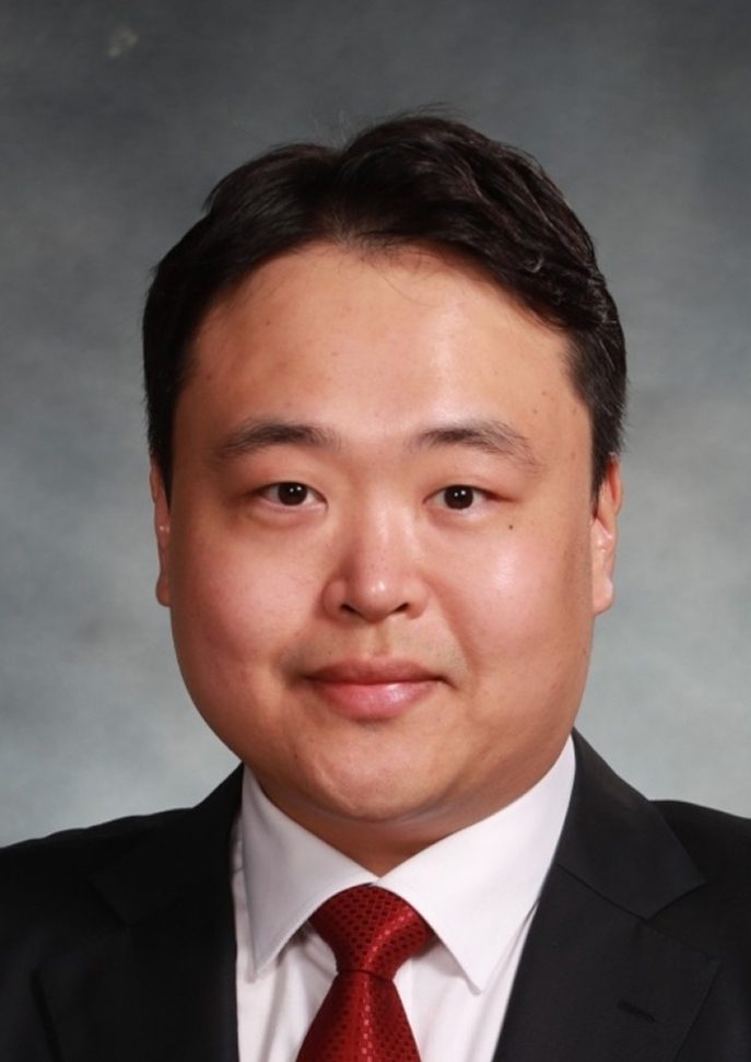 센터장 전 민 형